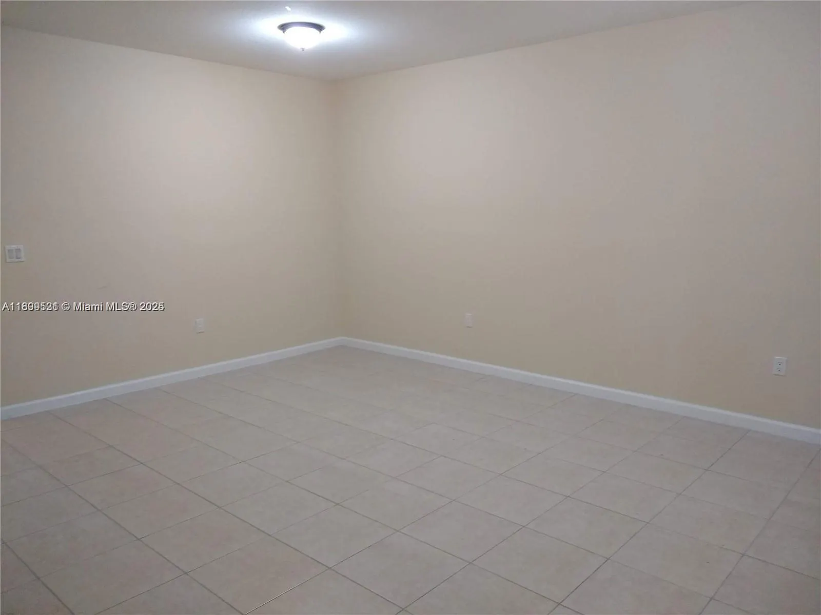 2707 SW 82nd Ave, #102