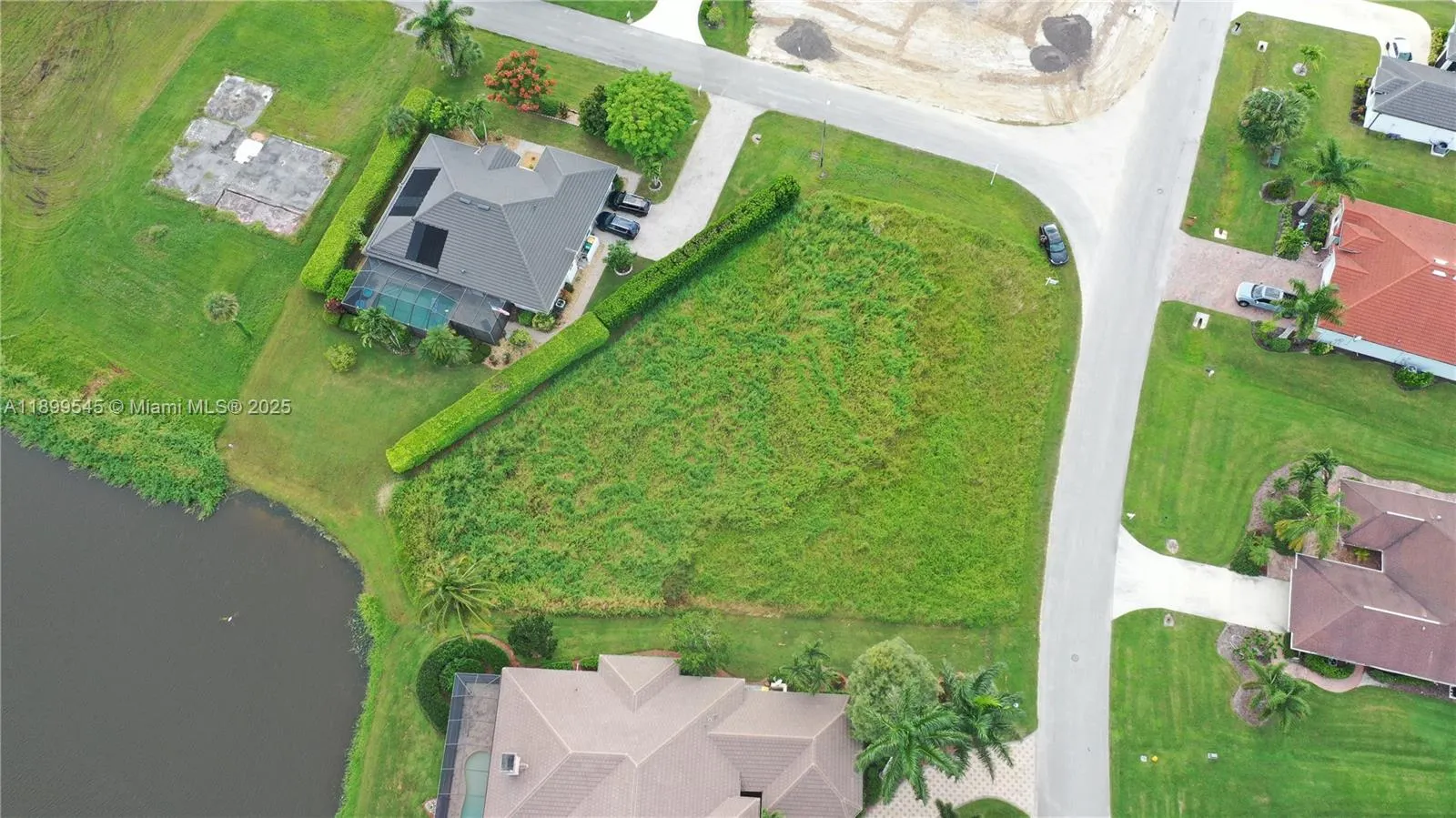 18018 Royal Hammock Blvd