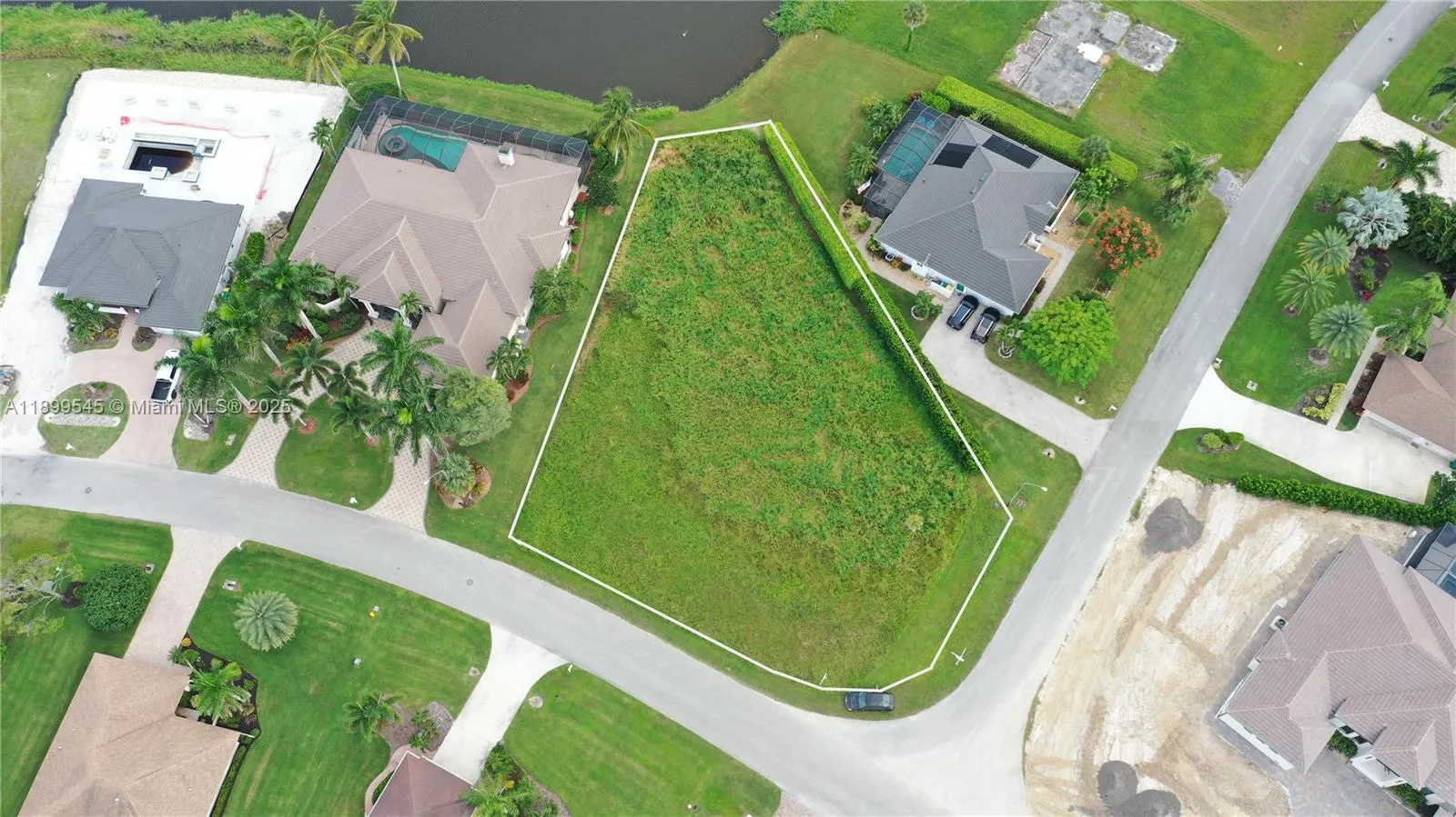 18018 Royal Hammock Blvd