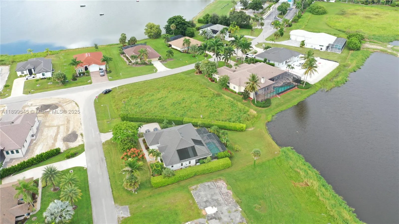 18018 Royal Hammock Blvd