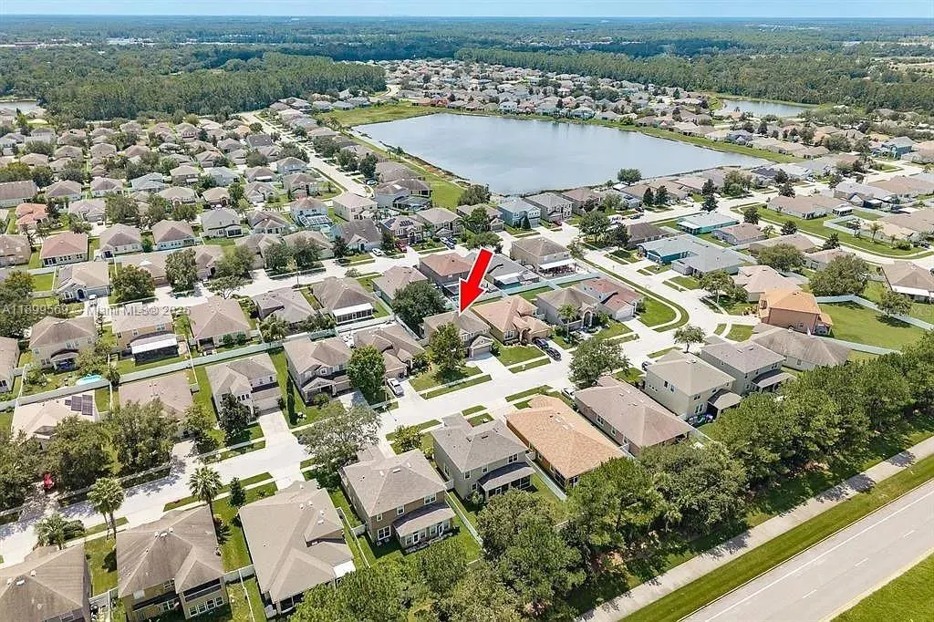 30544 Latourette