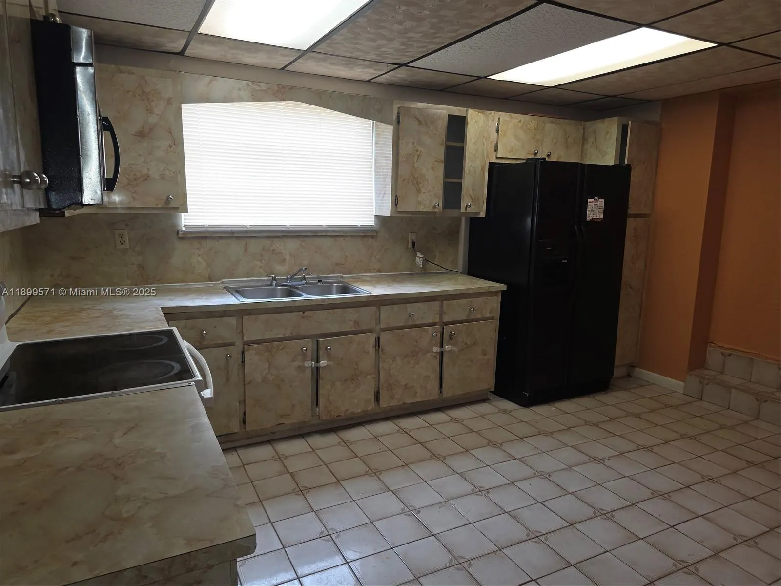 250 NW 63rd Ct