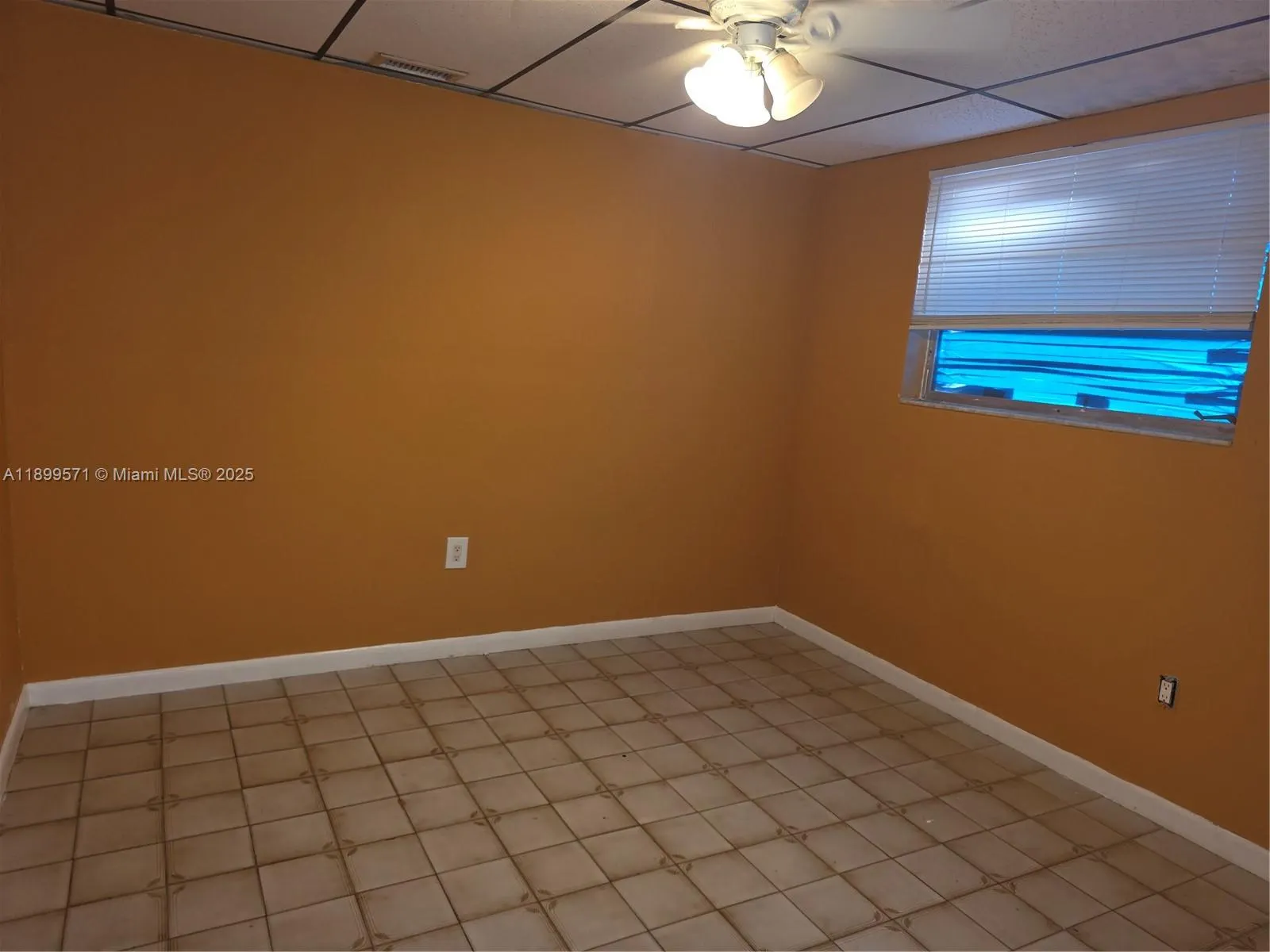 250 NW 63rd Ct