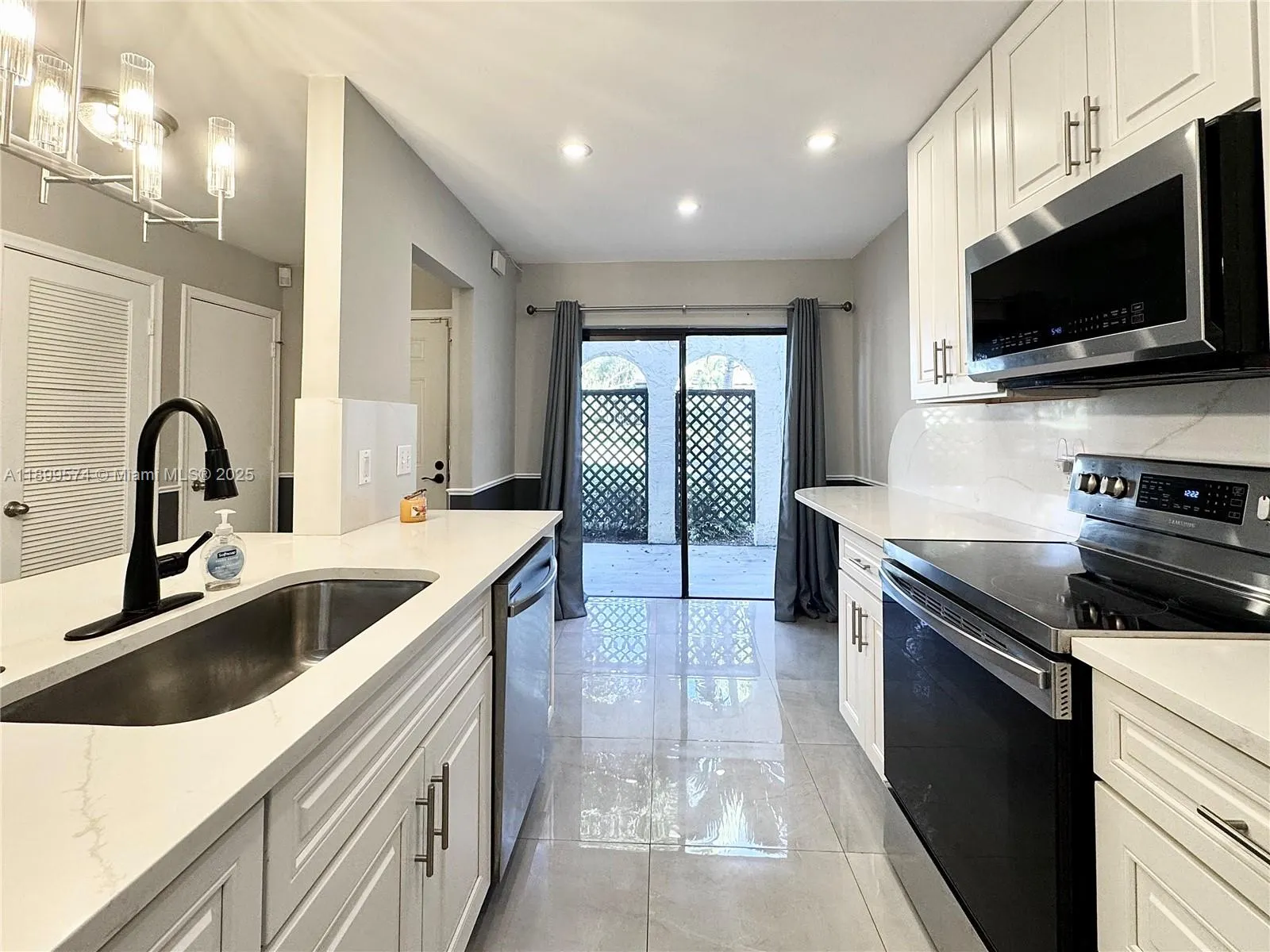 21643 Cypress Rd, #14D