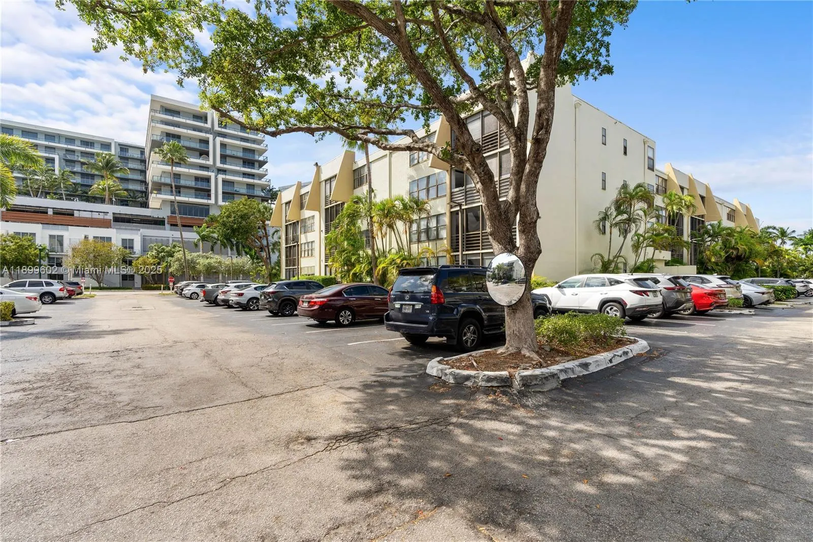 20401 NE 30th Ave, #416-8