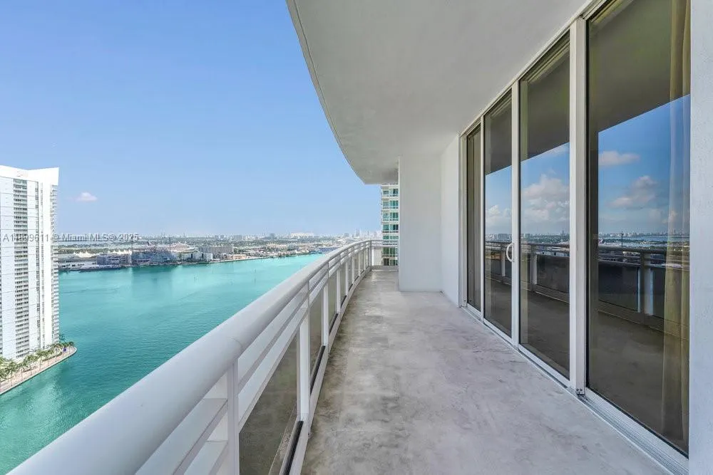 901 Brickell Key Blvd, #3106