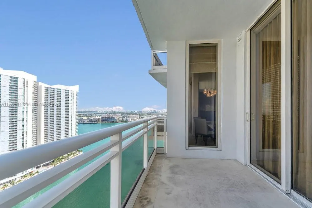 901 Brickell Key Blvd, #3106