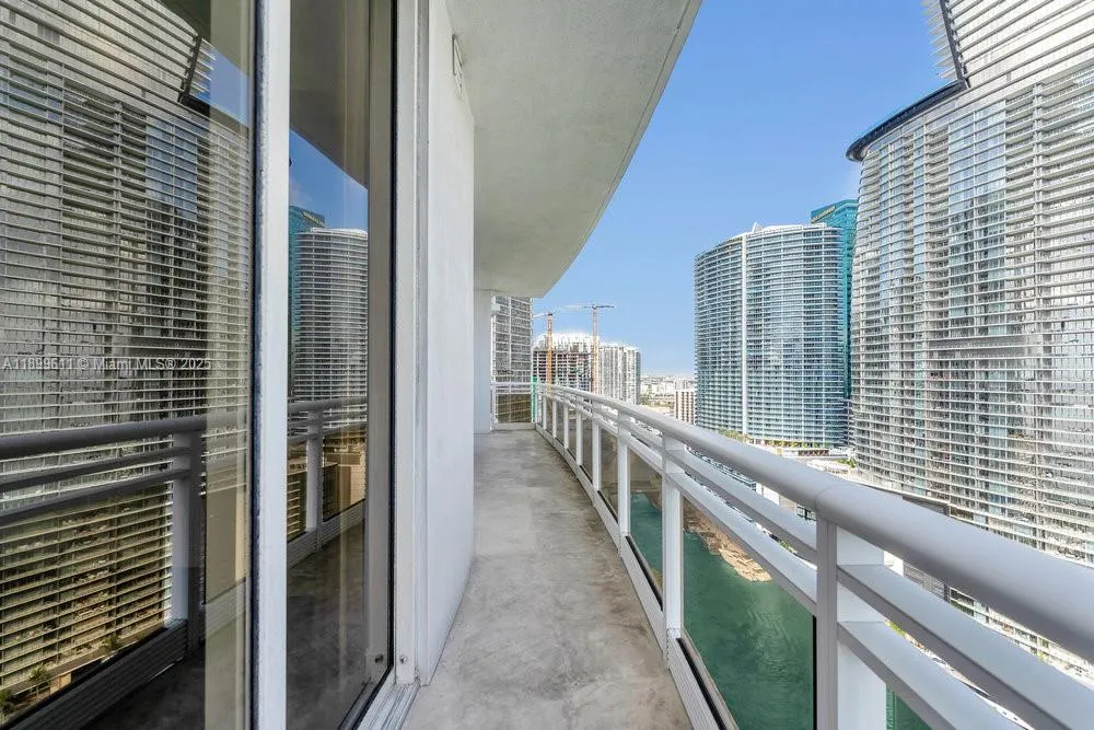 901 Brickell Key Blvd, #3106