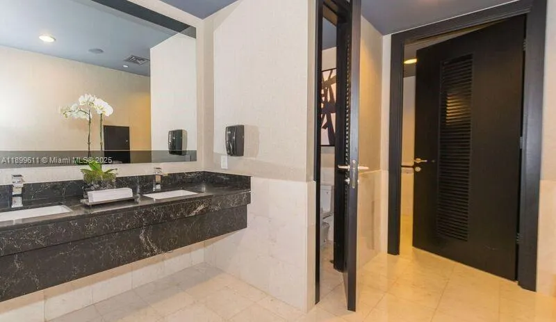 901 Brickell Key Blvd, #3106
