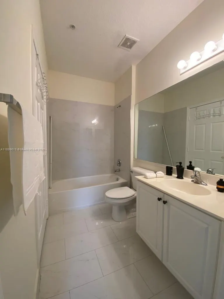 4602 SW 160th Ave, #529