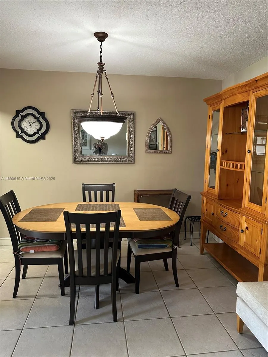 581 Blue Heron Dr, #208-B