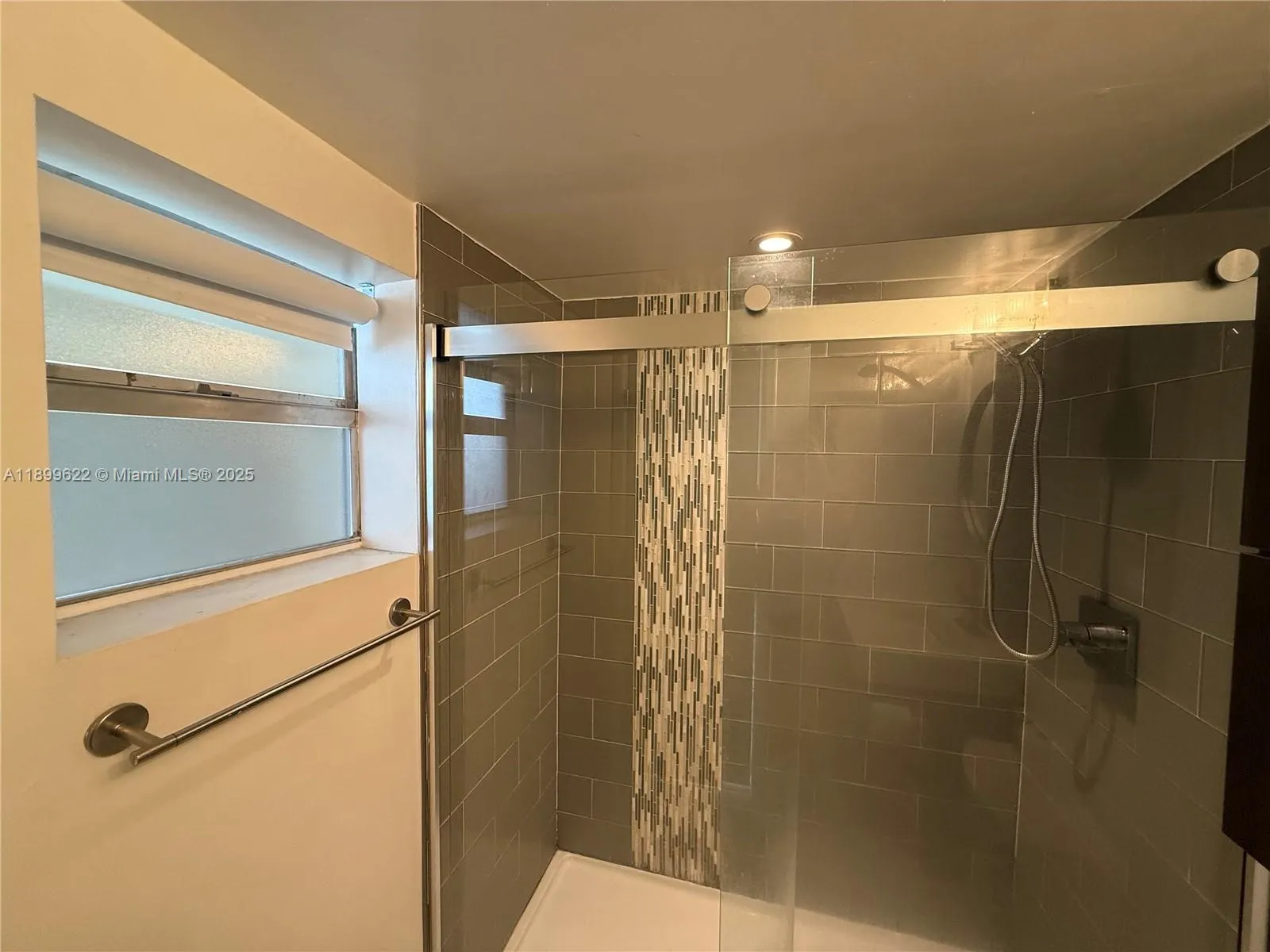 1441 Lincoln Rd, #317