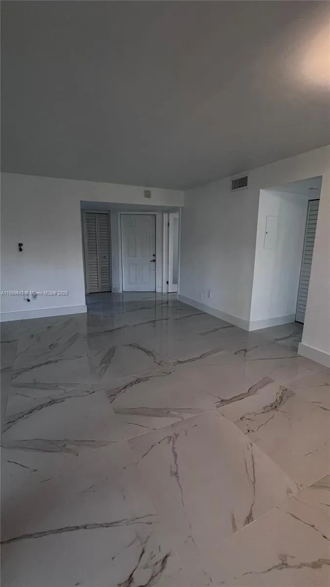 1200 N Liberty Ave, #1200K