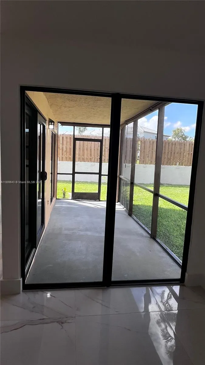1200 N Liberty Ave, #1200K