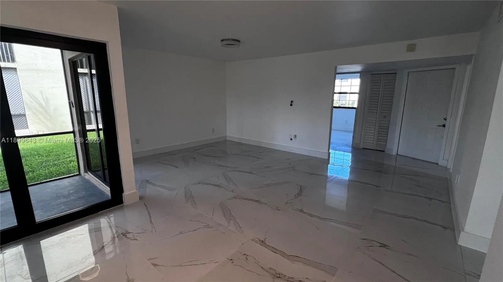 1200 N Liberty Ave, #1200K