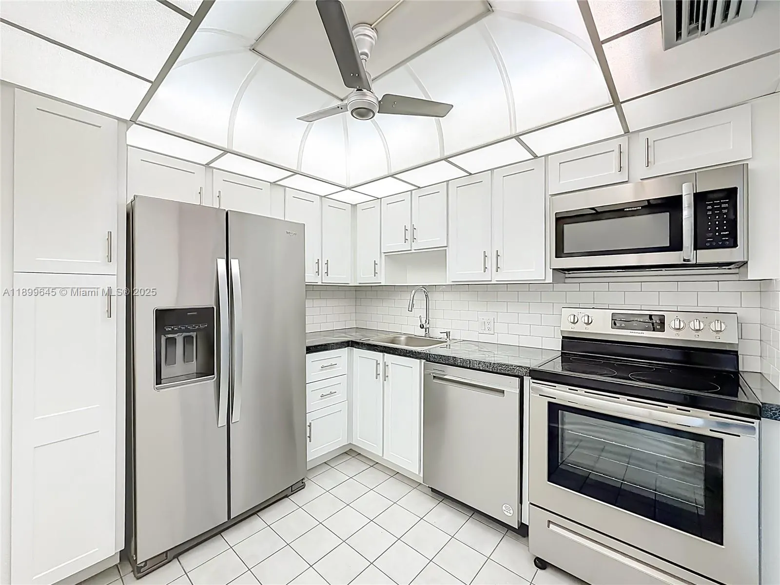 20301 W Country Club Dr, #2428