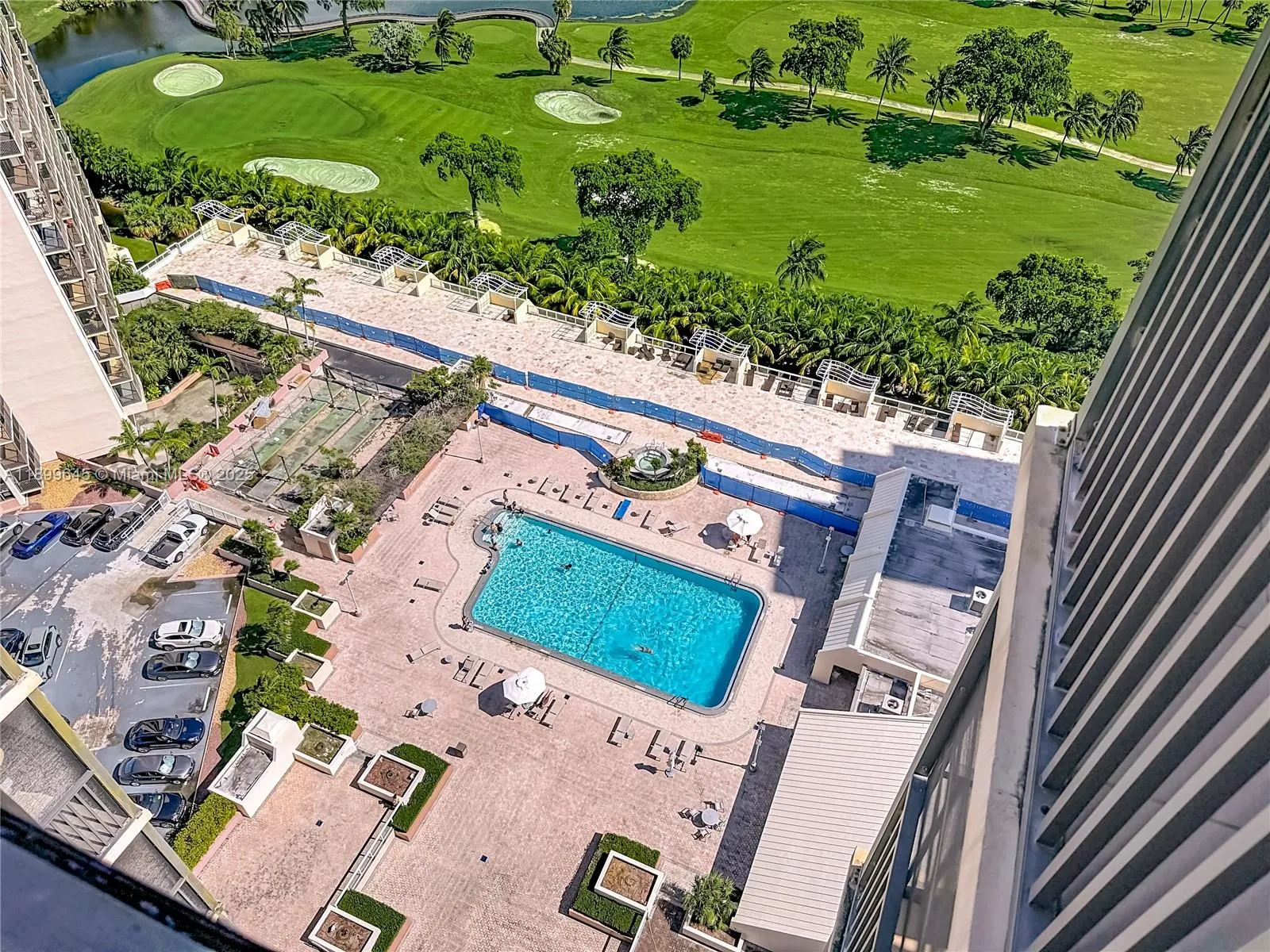 20301 W Country Club Dr, #2428