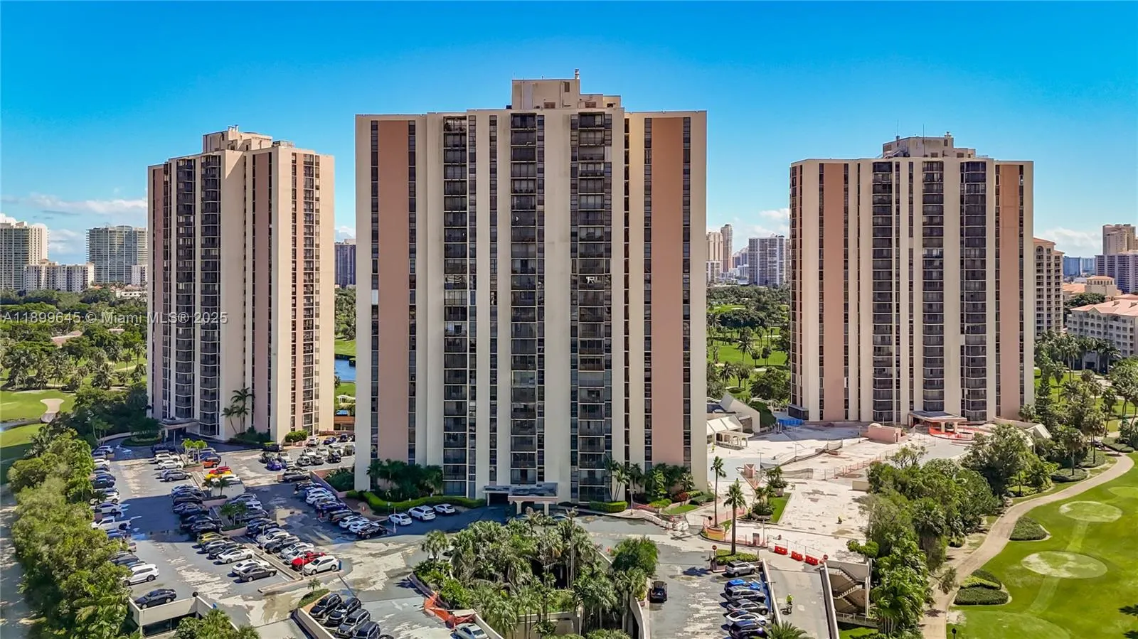 20301 W Country Club Dr, #2428