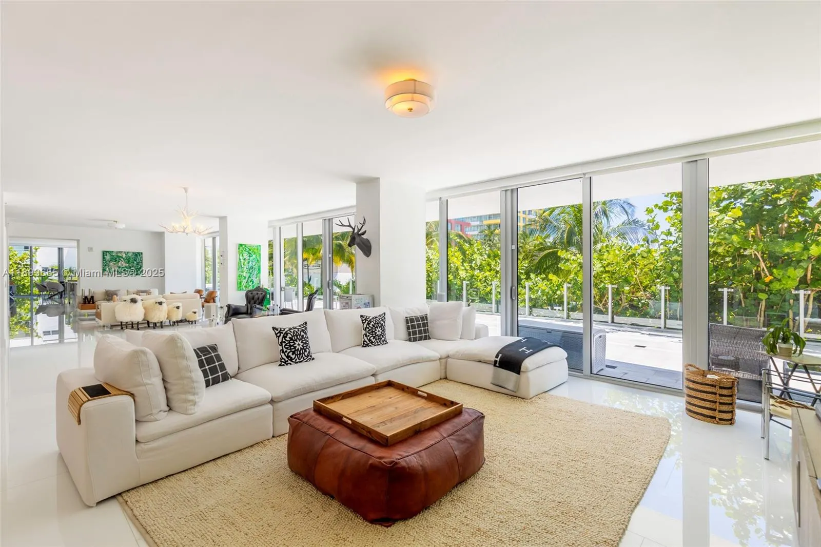 1 Collins Ave, #207