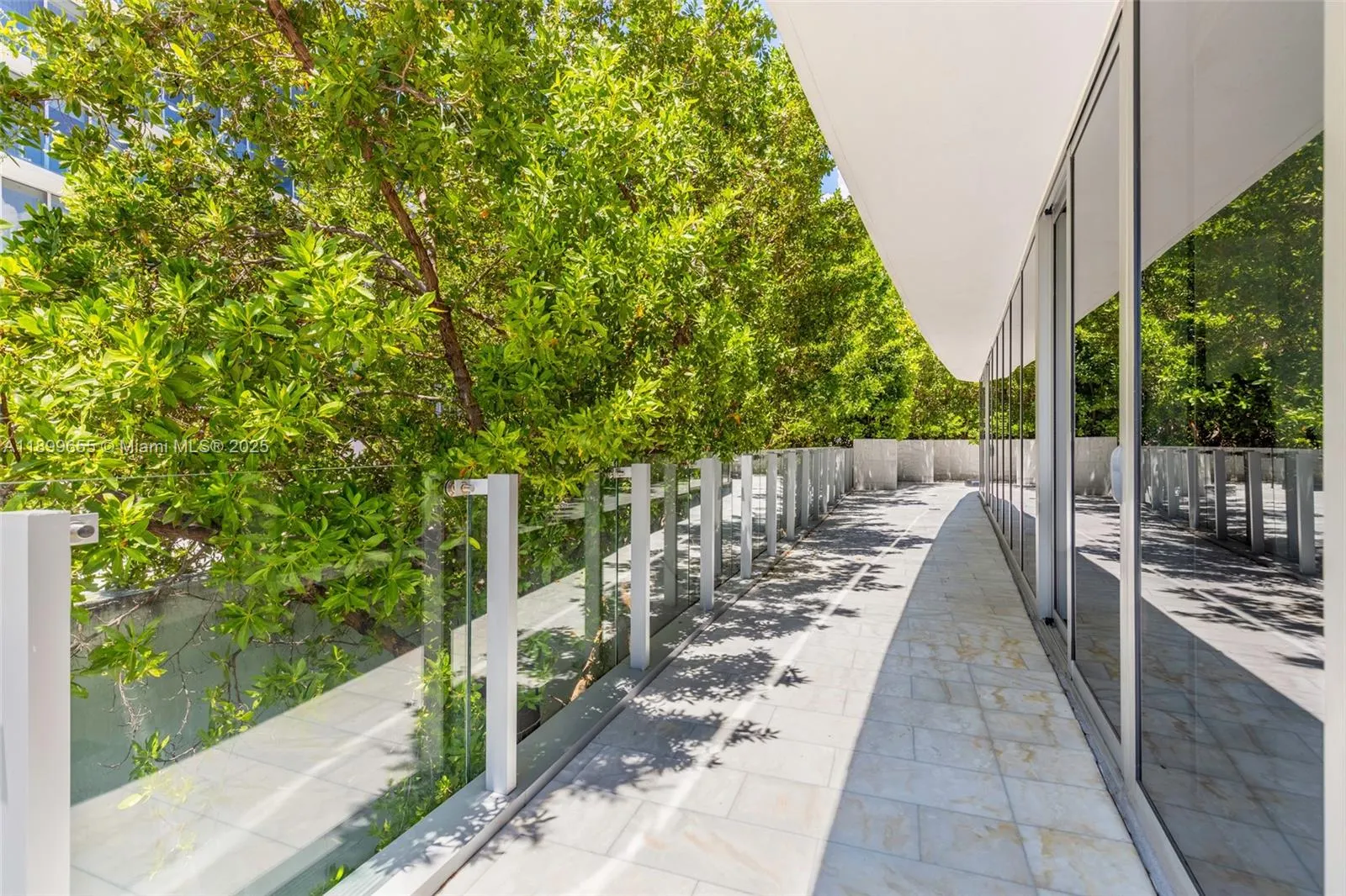 1 Collins Ave, #207