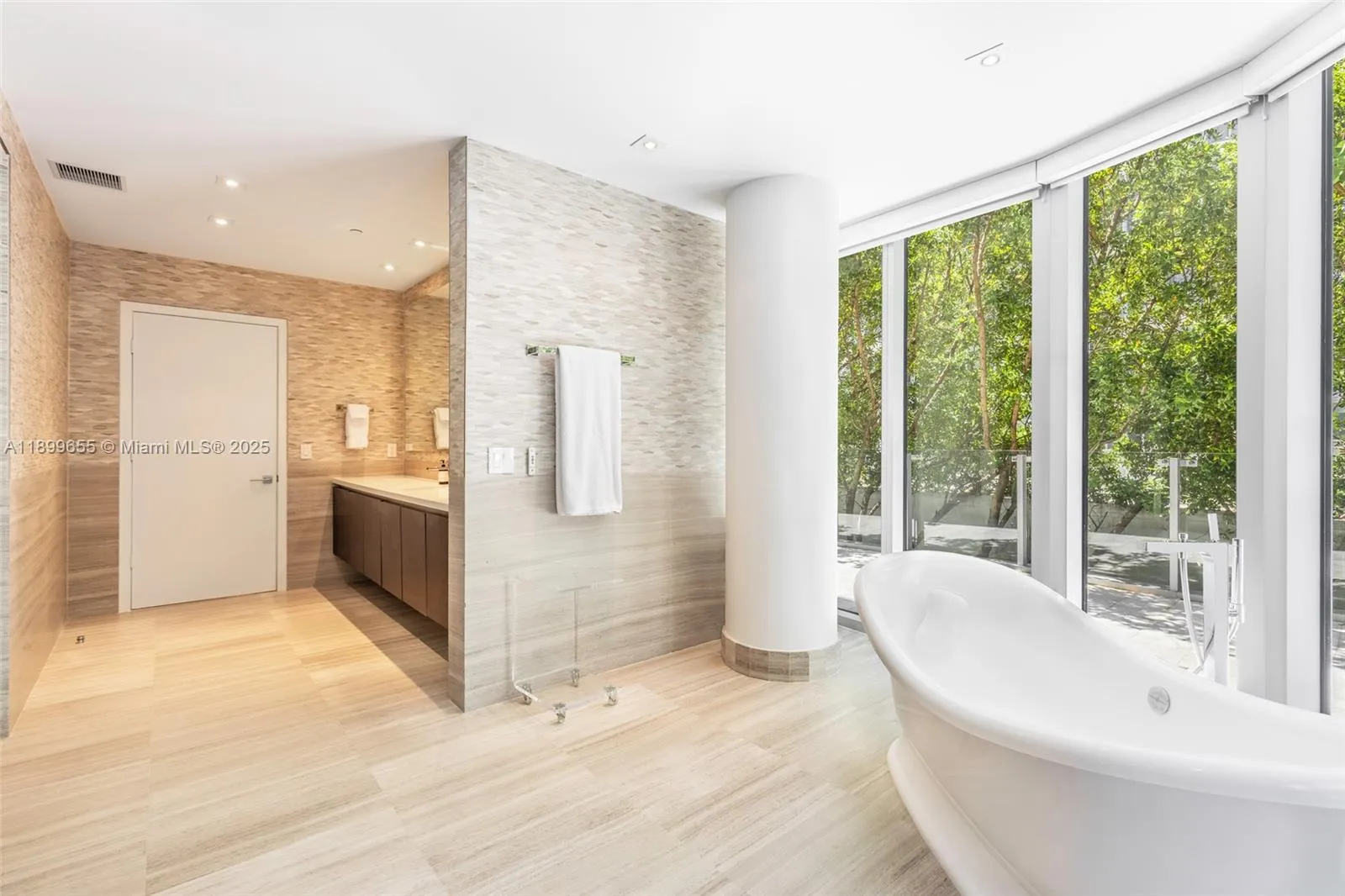 1 Collins Ave, #207