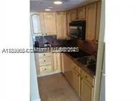 19201 Collins Ave, #831