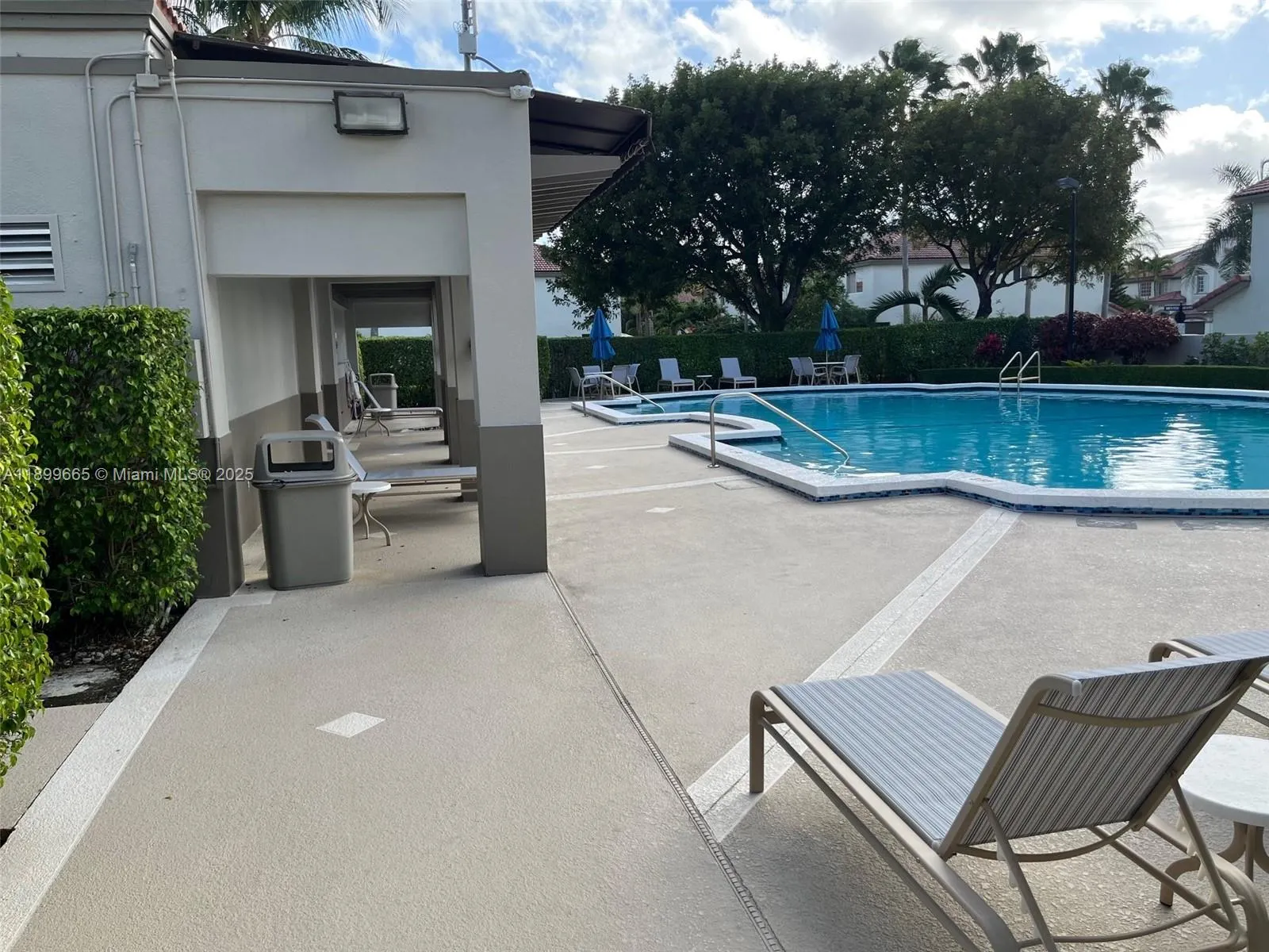 5078 NW 114th Path