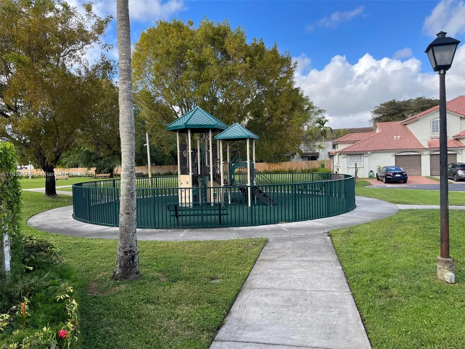 5078 NW 114th Path