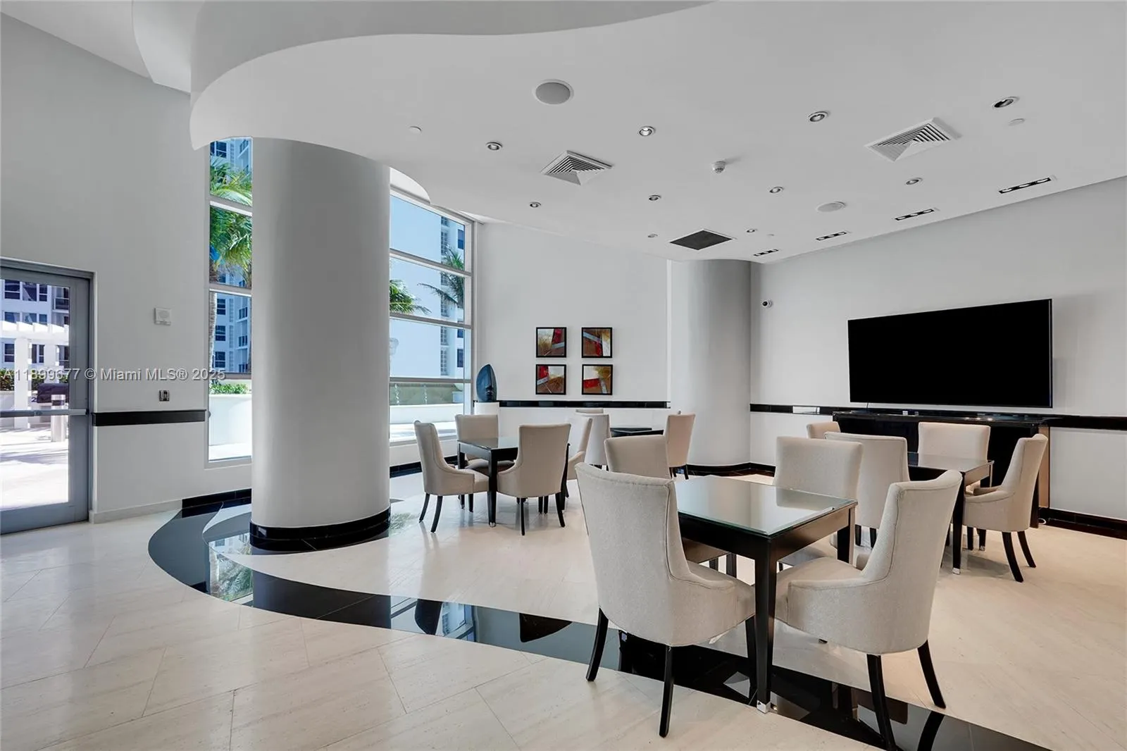 3101 S Ocean Dr, #701