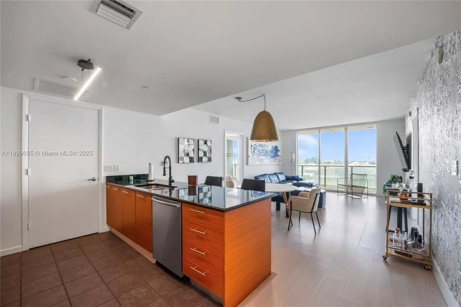 50 Biscayne Blvd, #2308