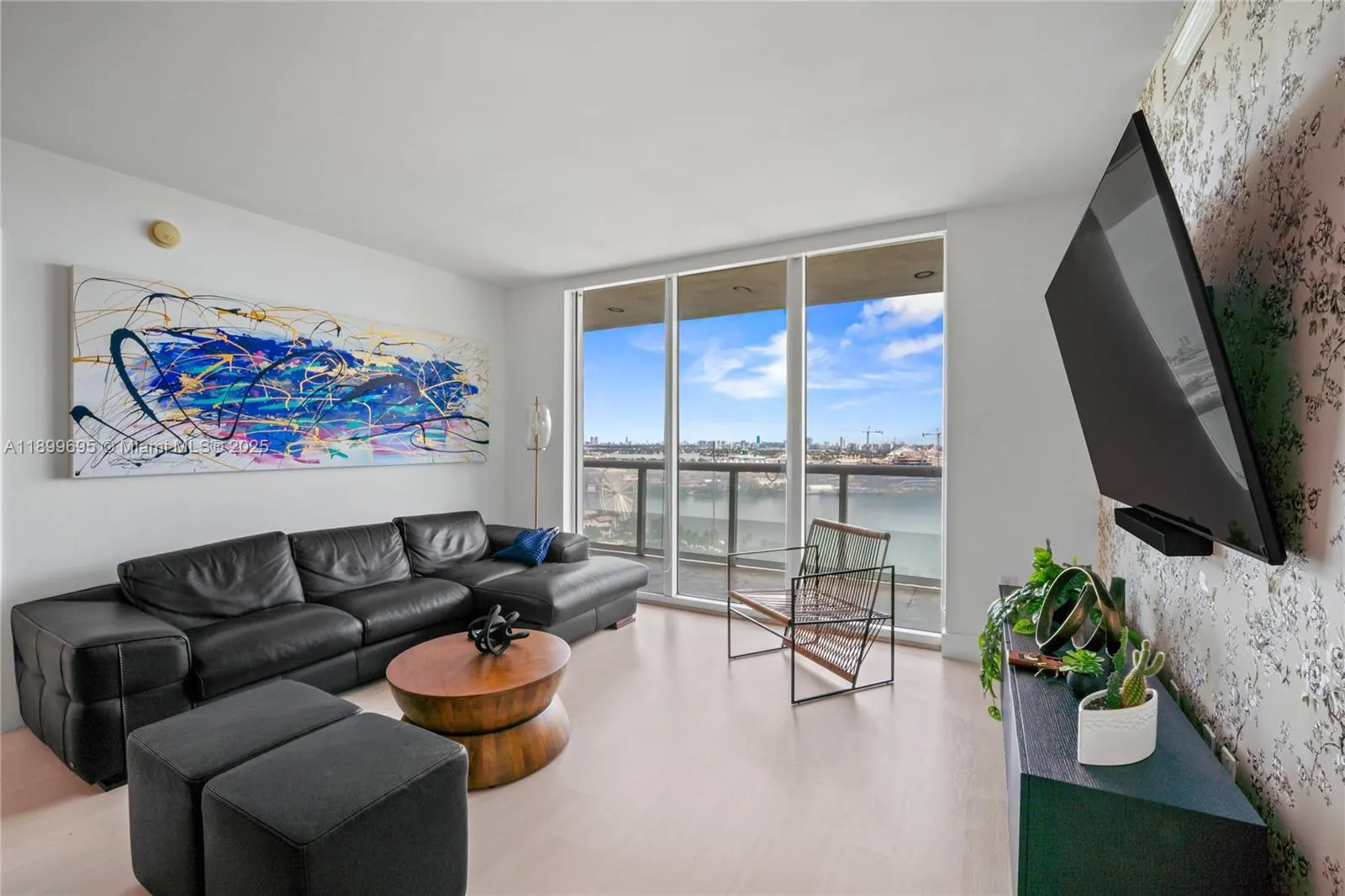 50 Biscayne Blvd, #2308