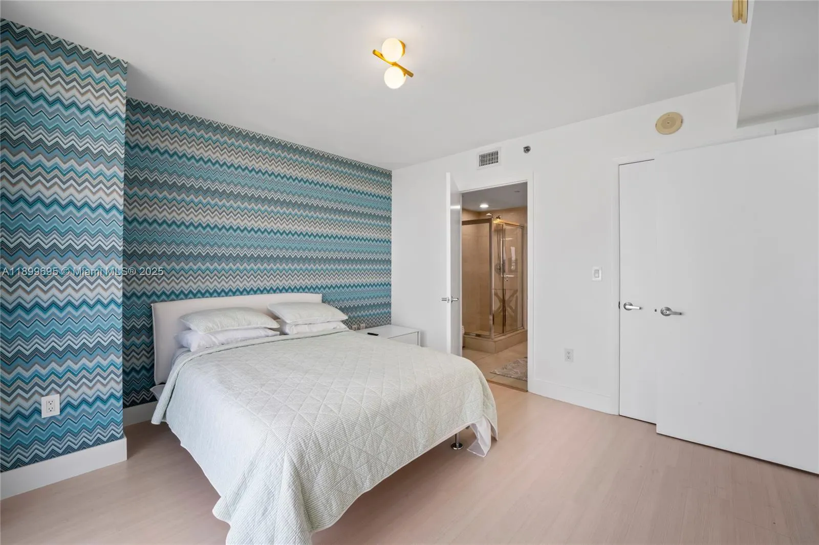 50 Biscayne Blvd, #2308