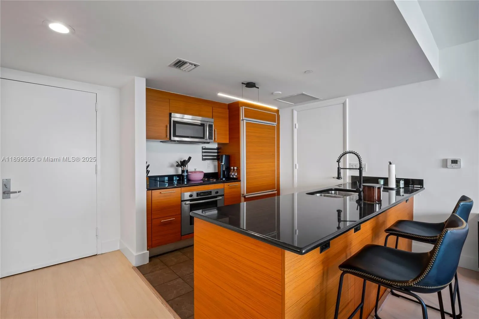 50 Biscayne Blvd, #2308