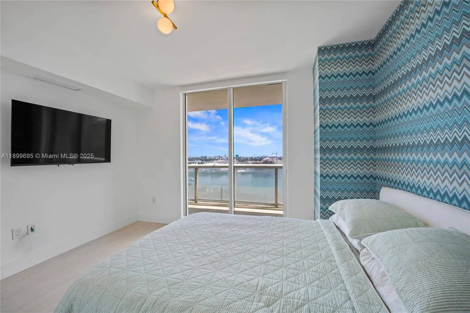 50 Biscayne Blvd, #2308