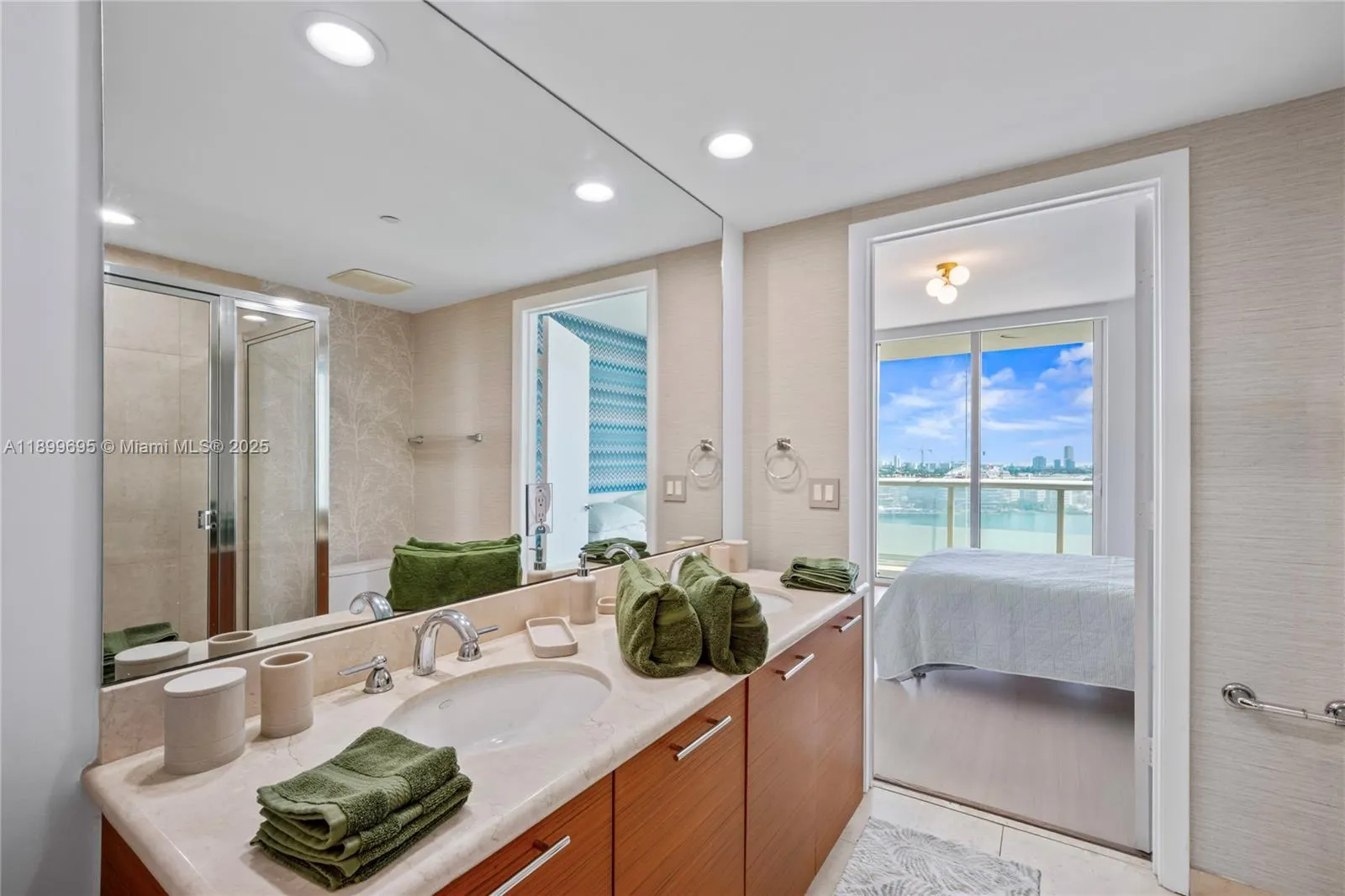 50 Biscayne Blvd, #2308