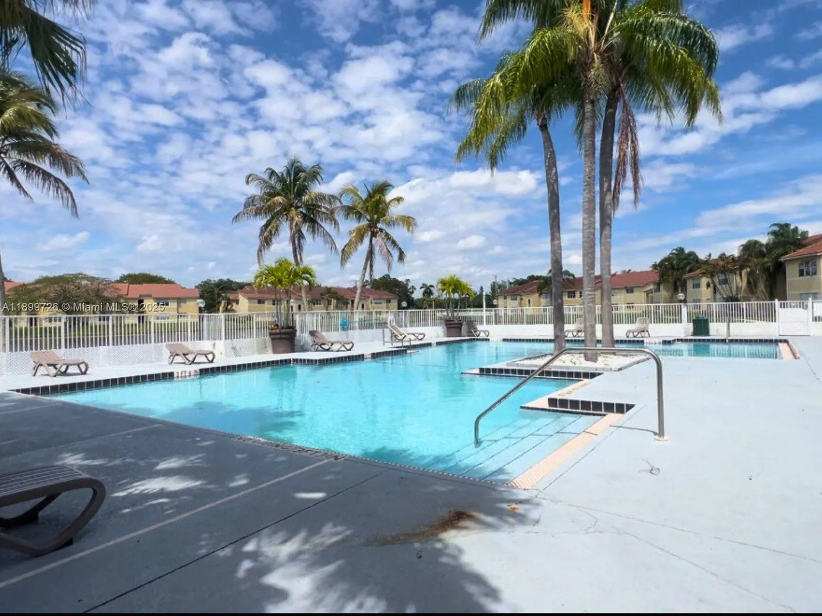 731 Vista Isles Dr, #1517