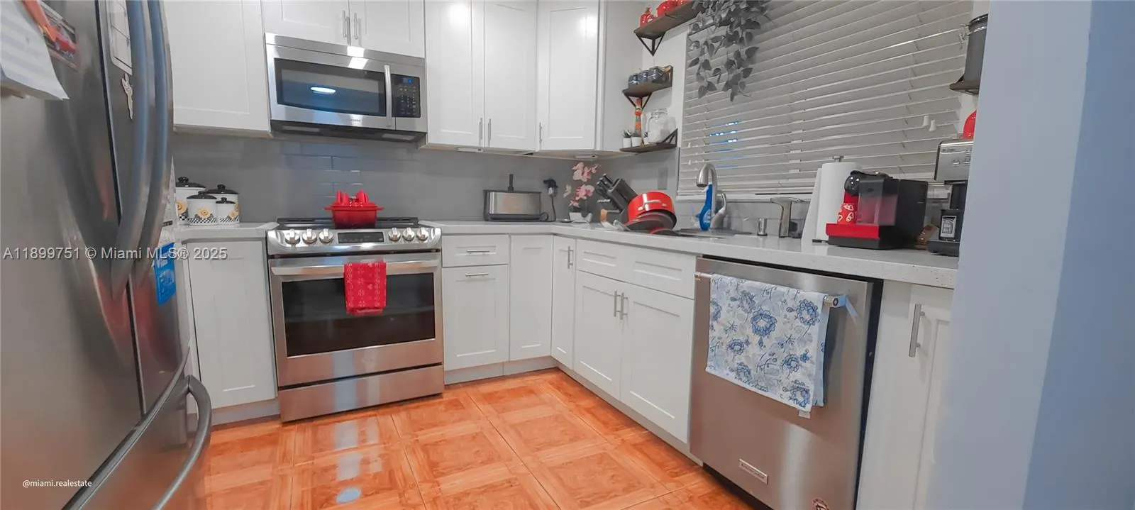 1080 Del Lago Cir, #201