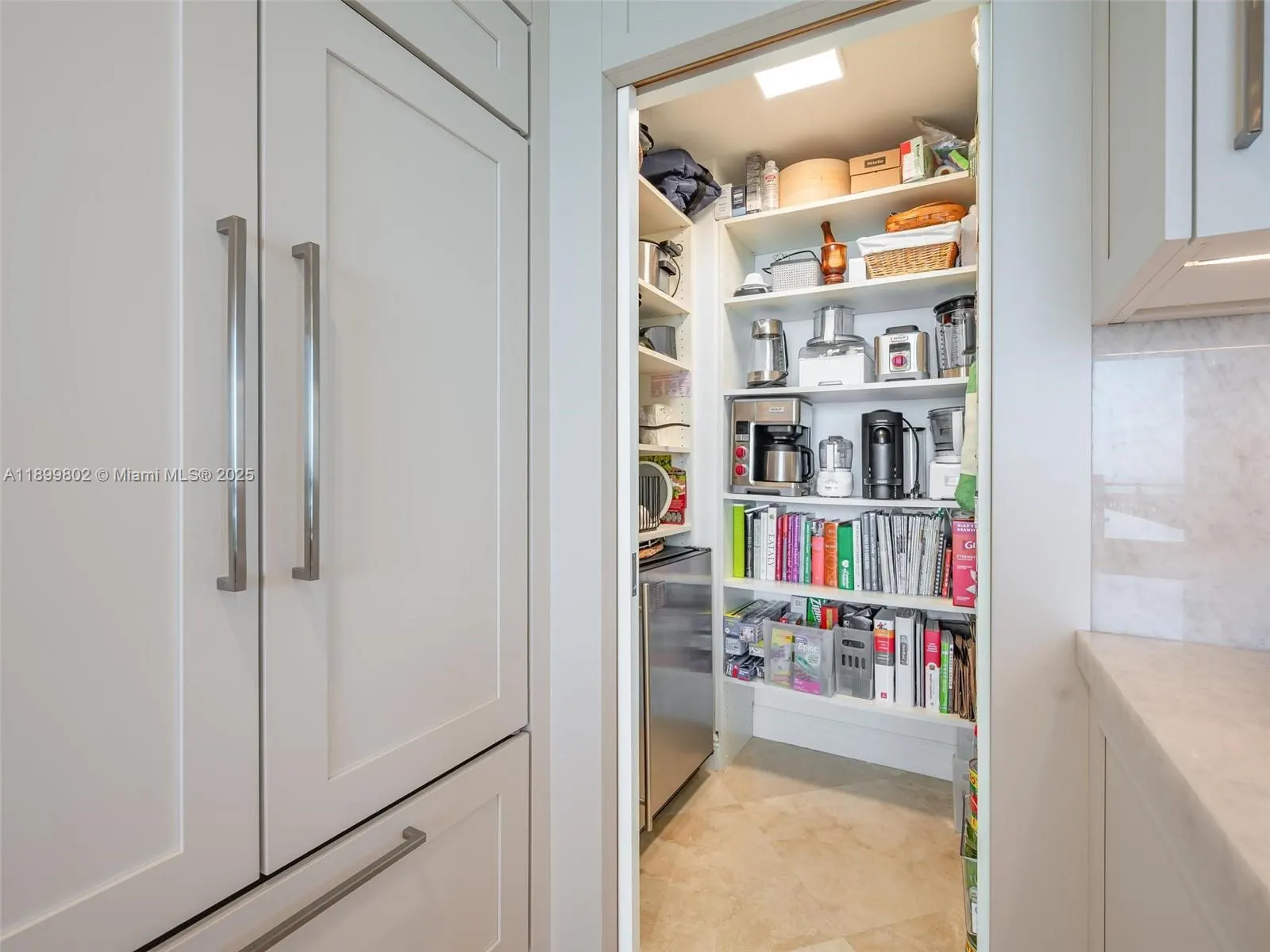 3501 N Ocean Dr, #6E