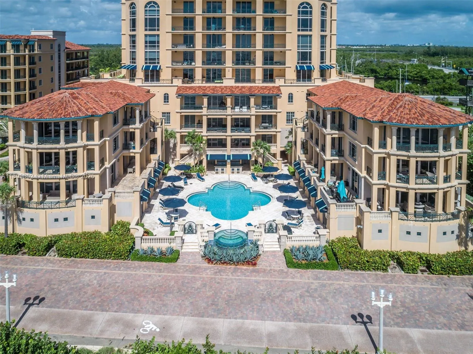 3501 N Ocean Dr, #6E