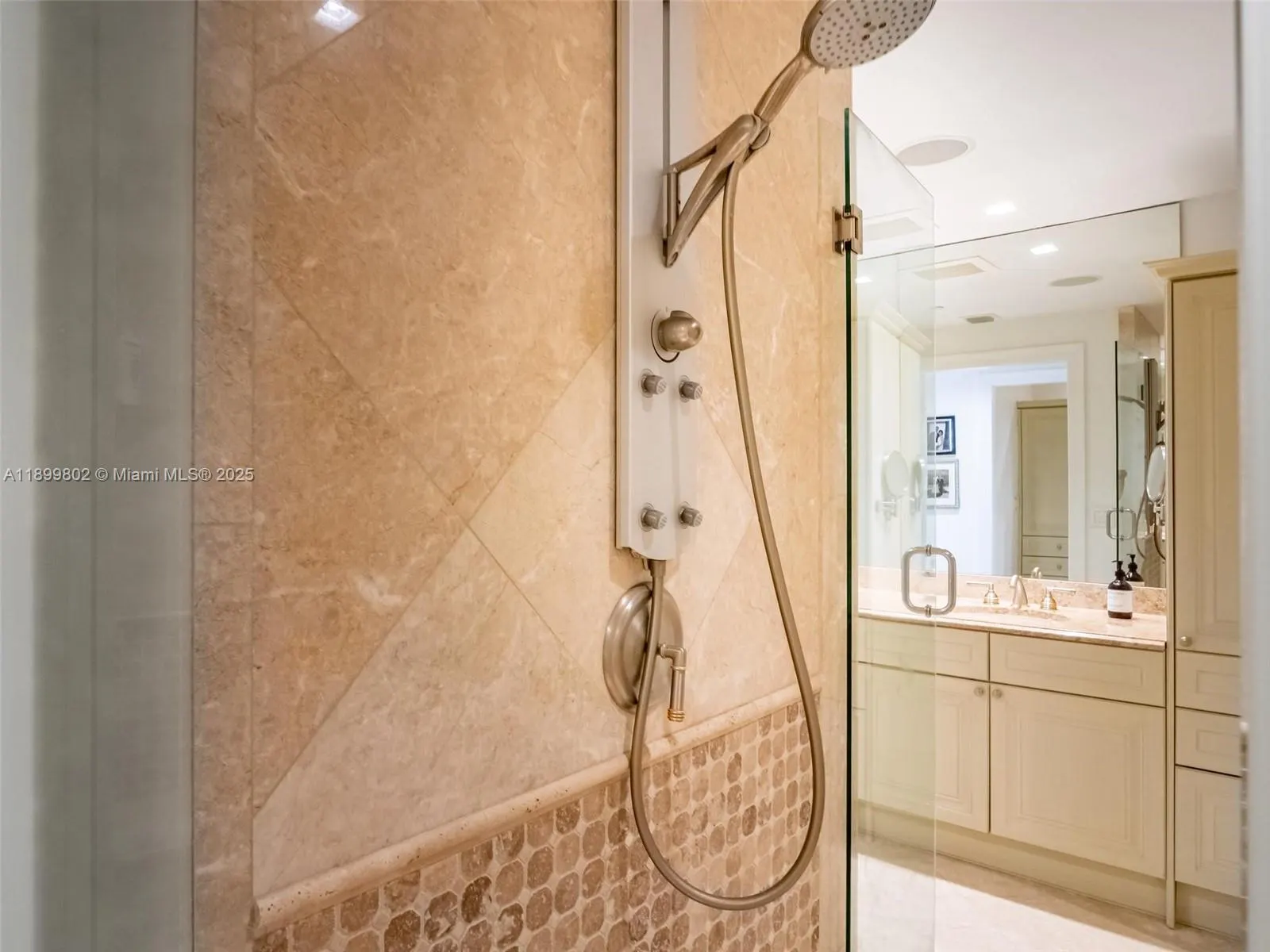 3501 N Ocean Dr, #6E