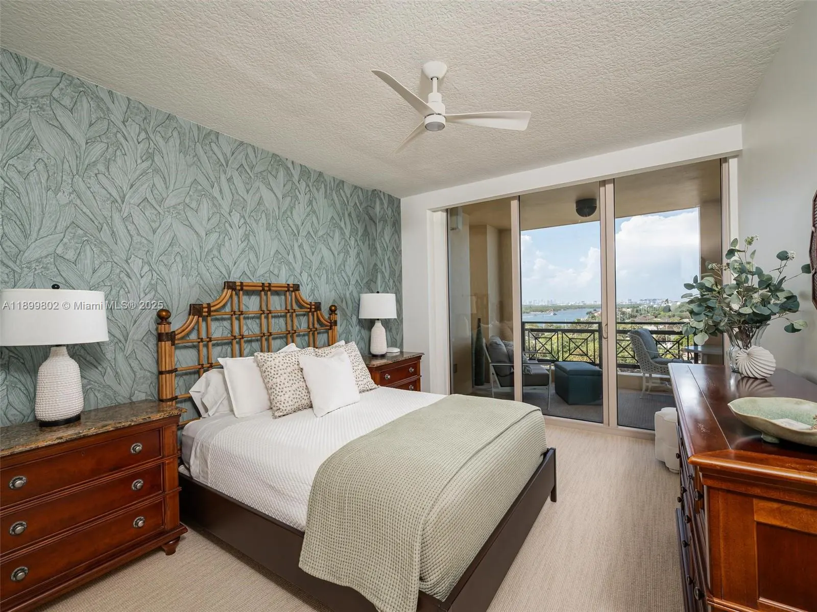 3501 N Ocean Dr, #6E