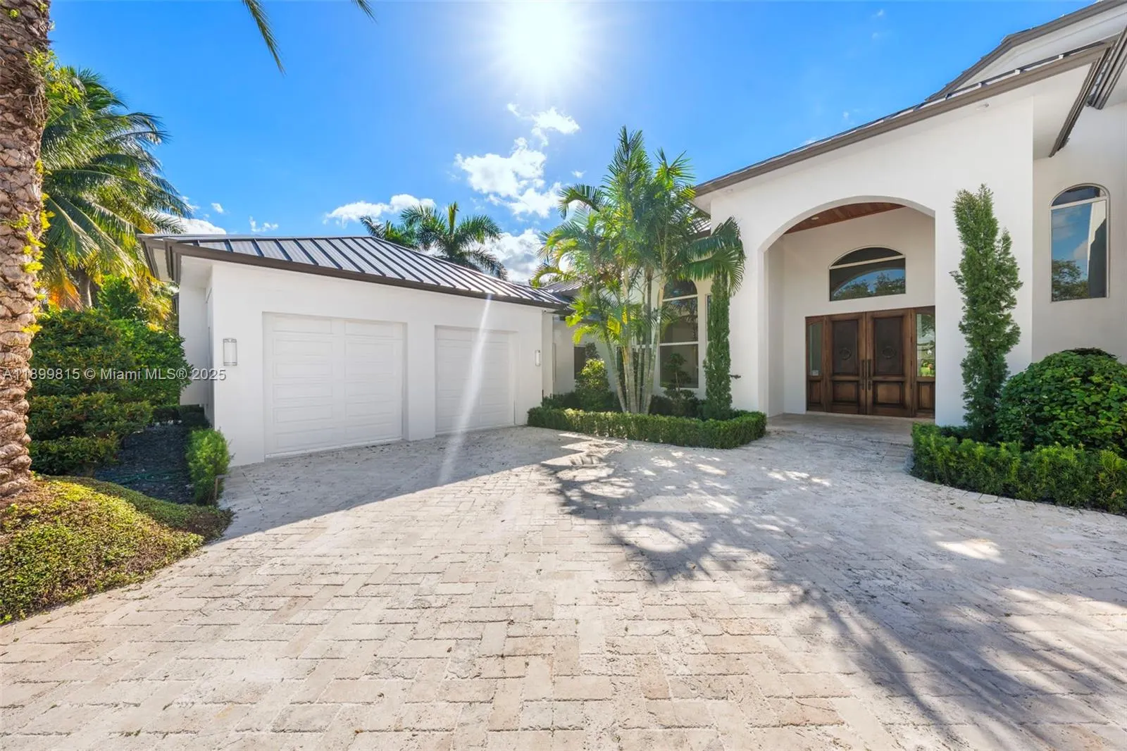 2800 NE 40th St