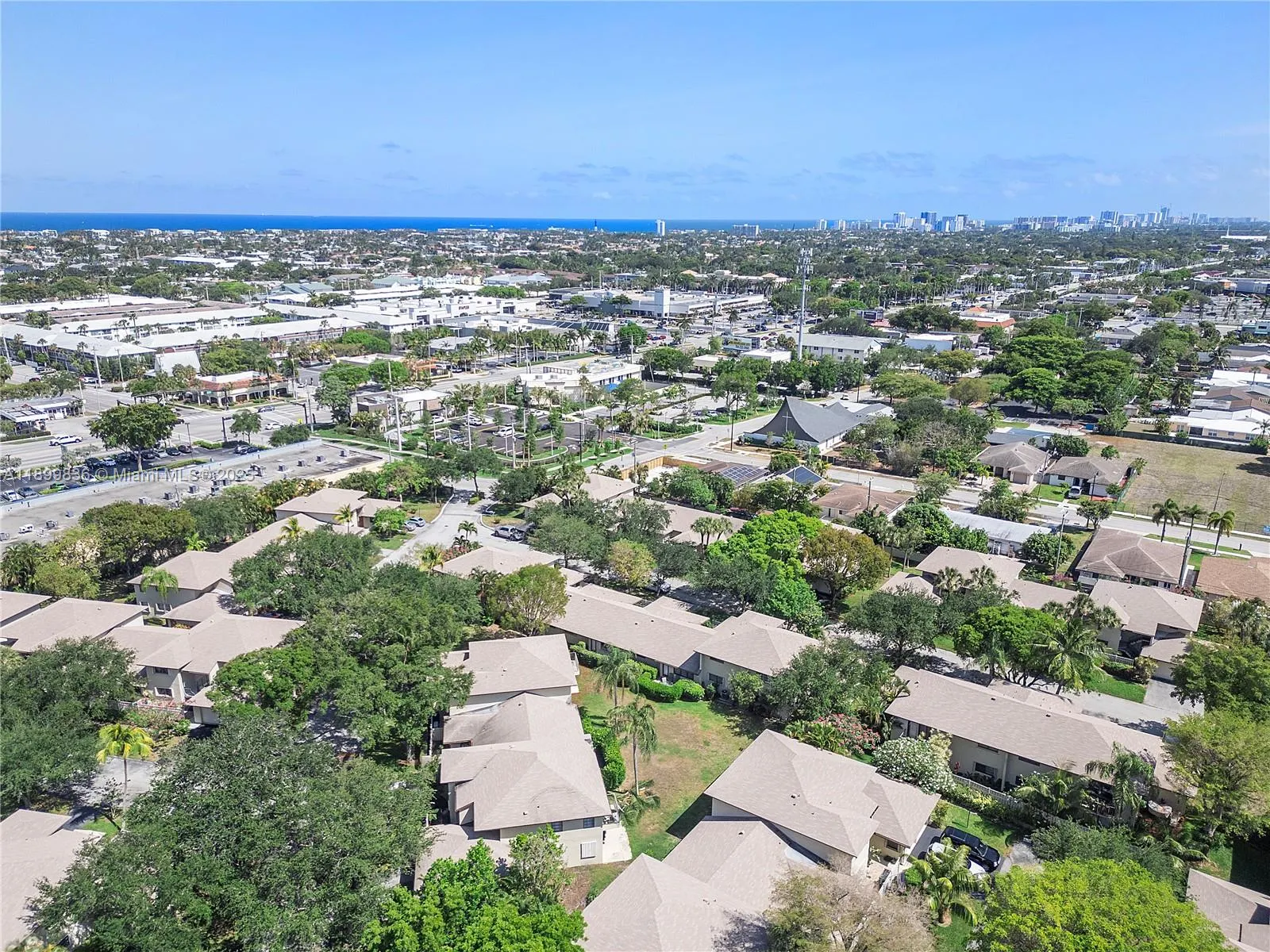 1759 NE 39th Ct, #1301