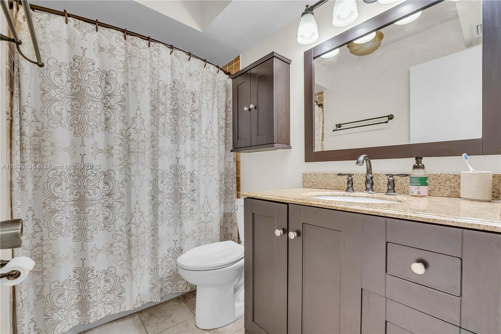 1759 NE 39th Ct, #1301