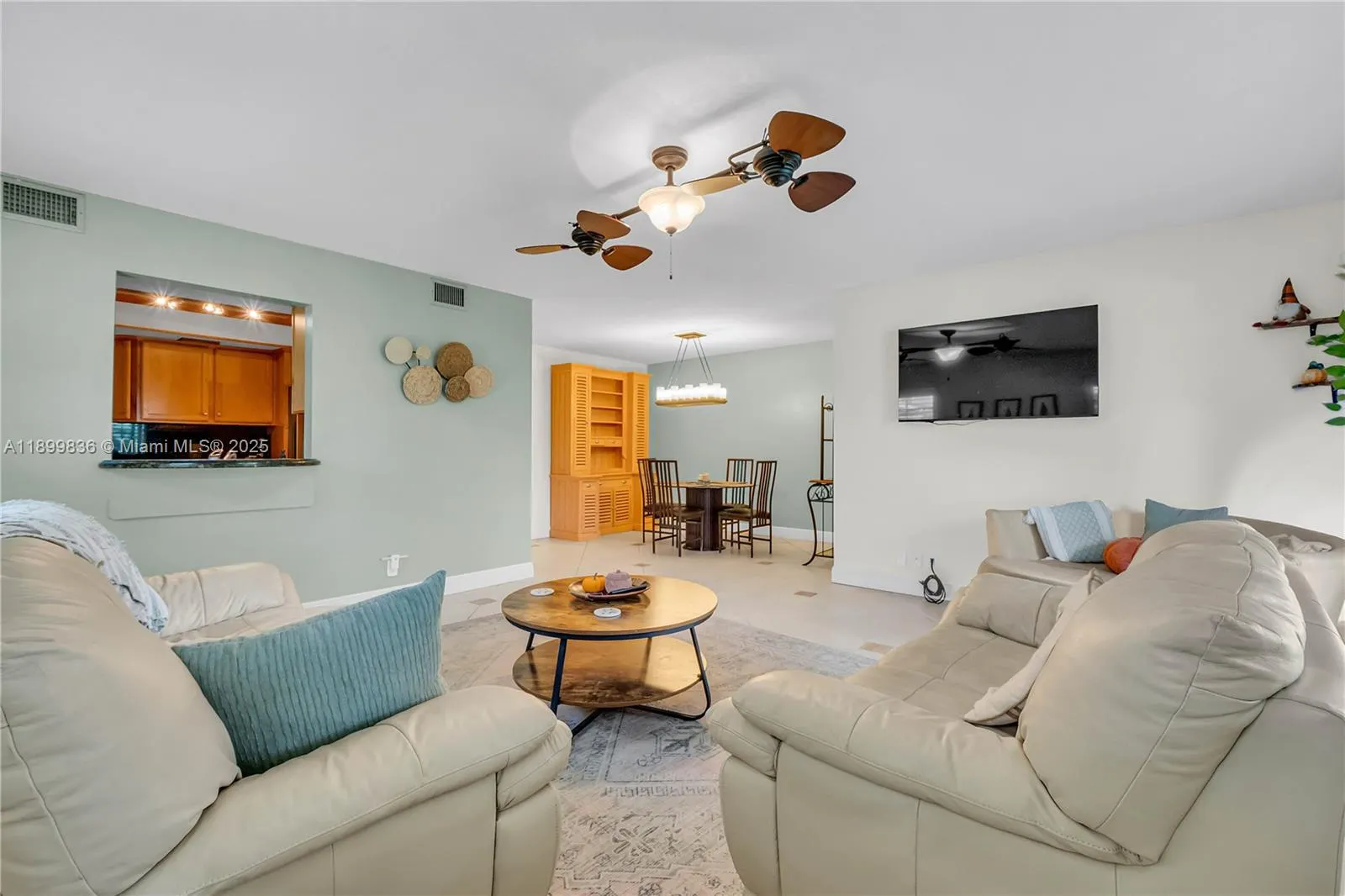 1759 NE 39th Ct, #1301