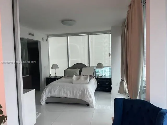 1040 Biscayne Blvd, #2607
