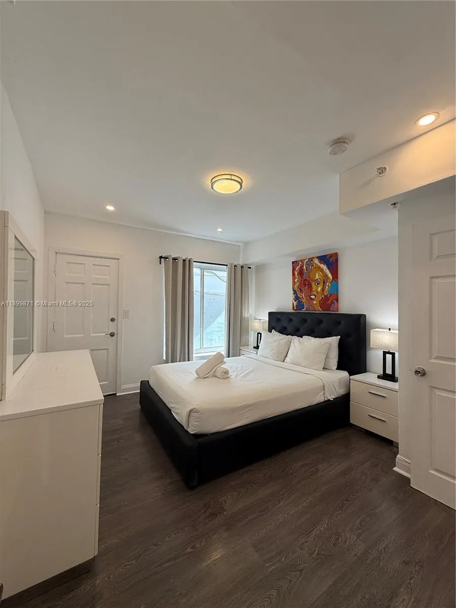 1538 Jefferson Ave, #5