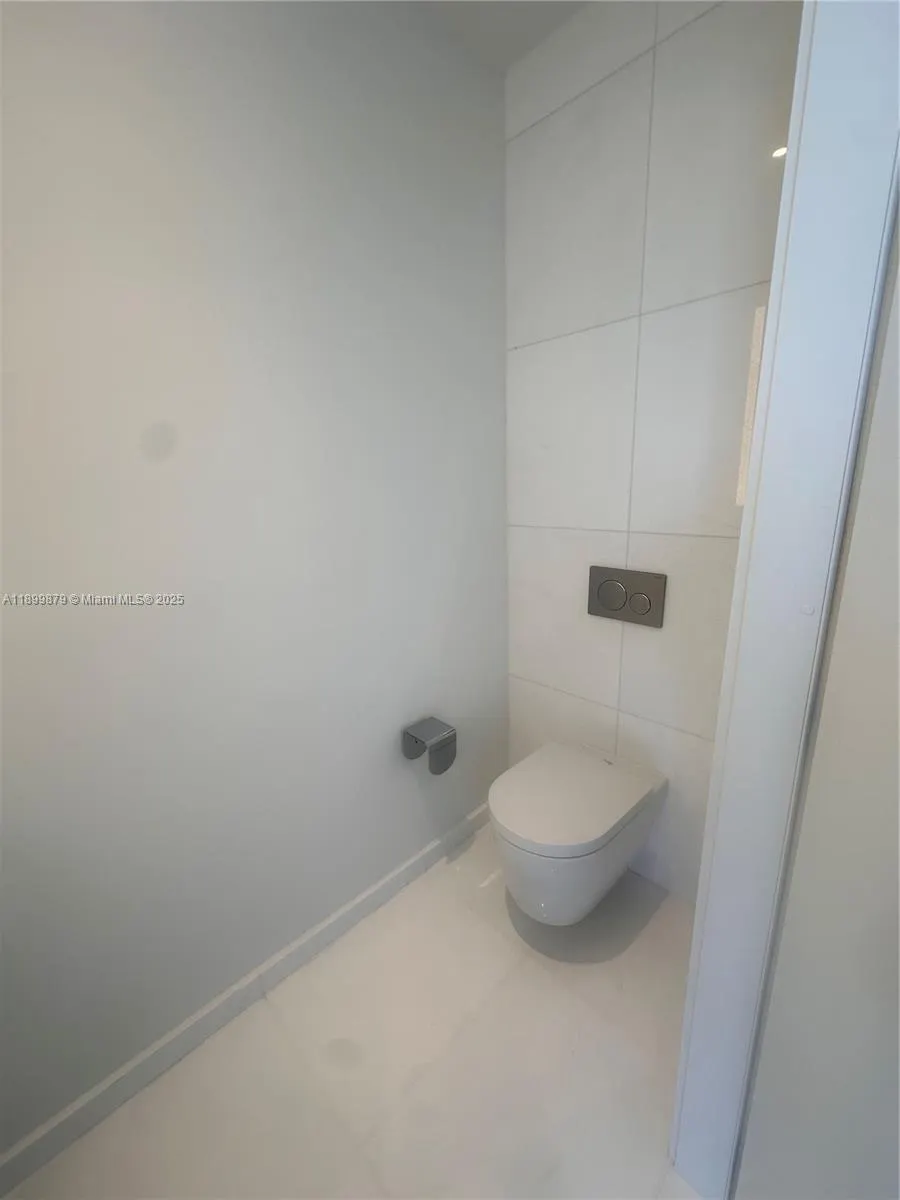 300 Biscayne Blvd way, #4508
