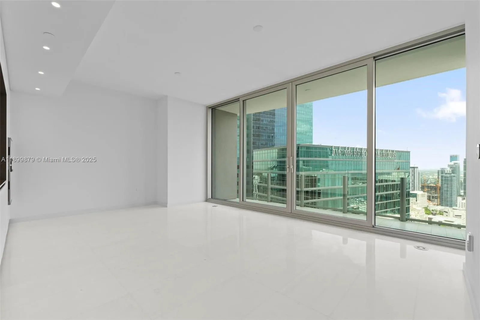 300 Biscayne Blvd way, #4508