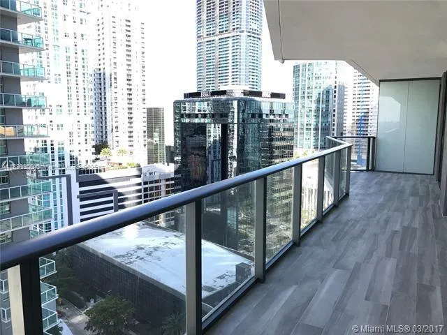 1300 S Miami Ave, #1811